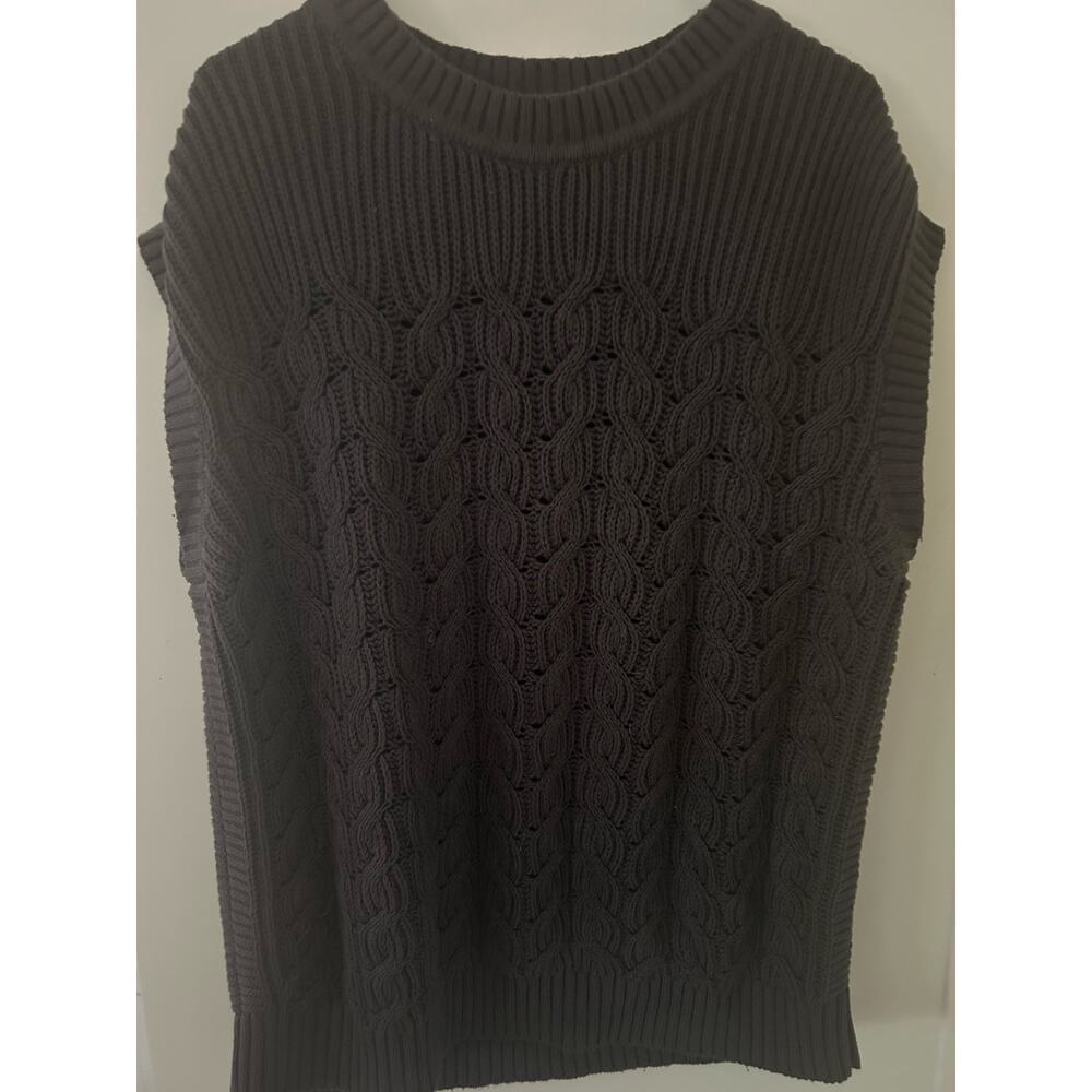 PACT XL Women’s Gray Cable knit sleeveless sweater, 100% organic cotton, preppy